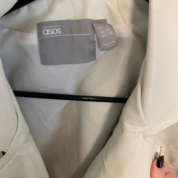 ASOS white faux leather jacket (size 8) - Picture 2 of 5